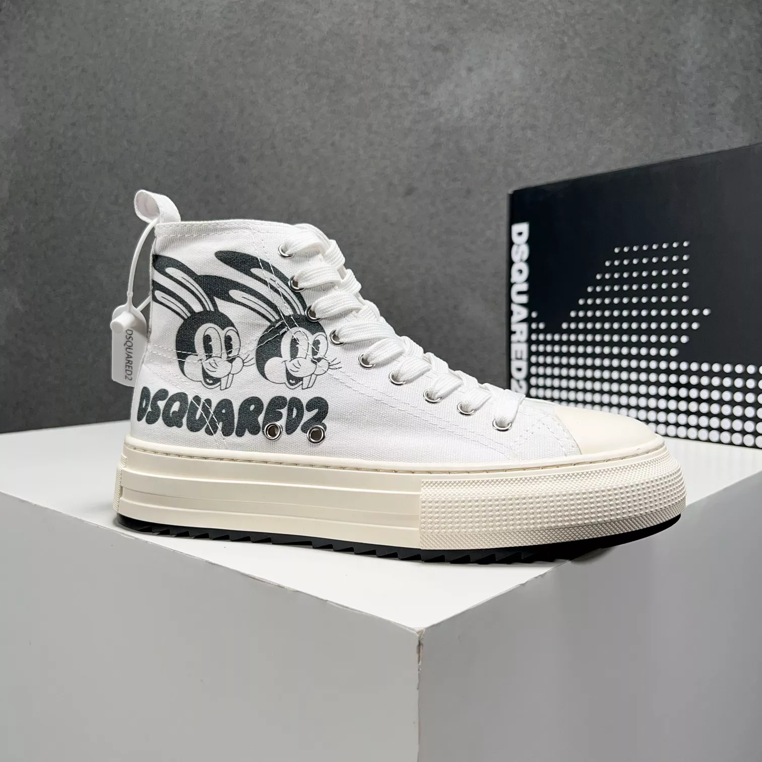 dsquared high tops chaussures pour homme s_12b2ab23